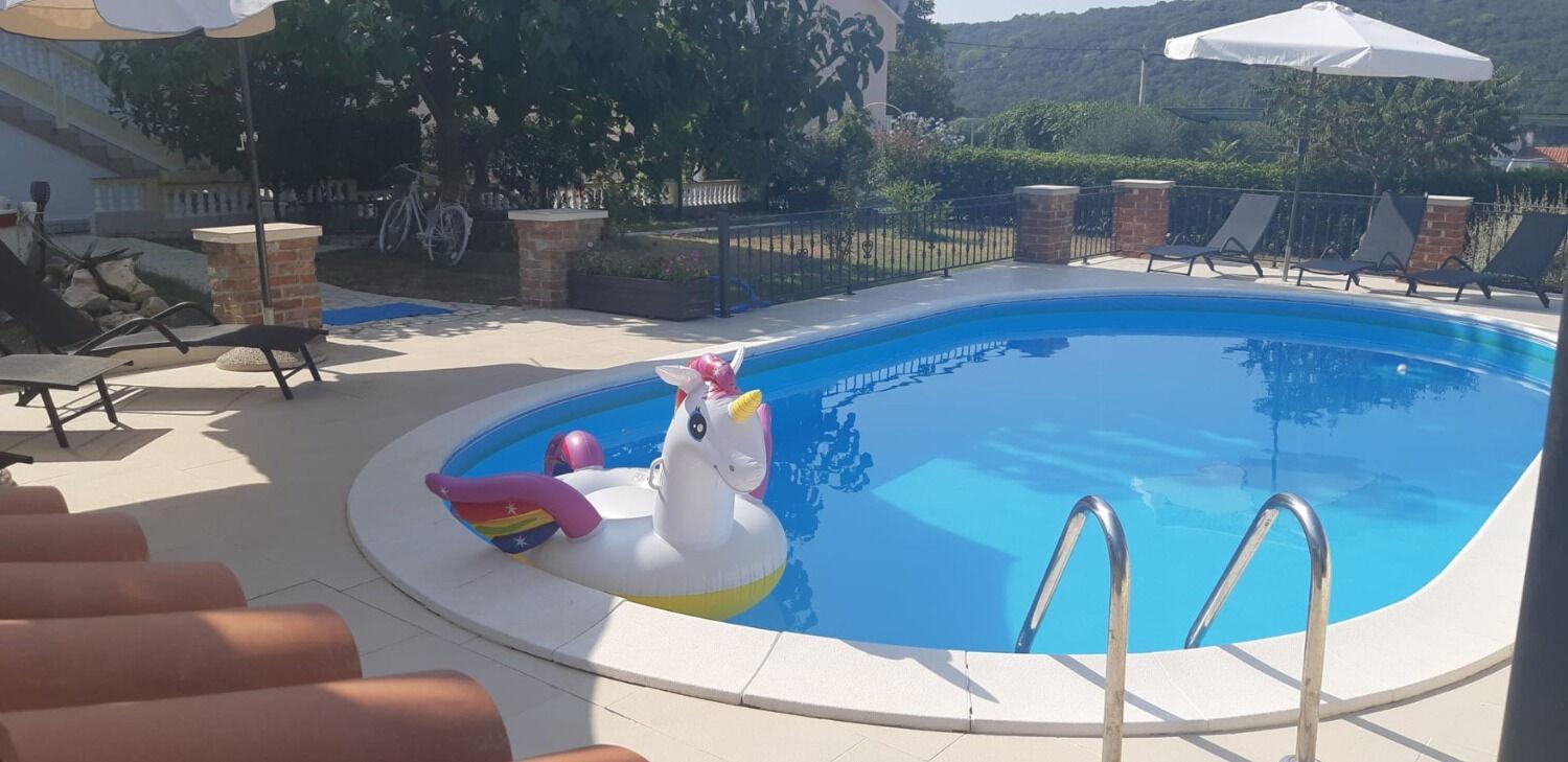 Apartments Robi- Swimming Pool And Beautiful Garden Kampor Exterior photo
